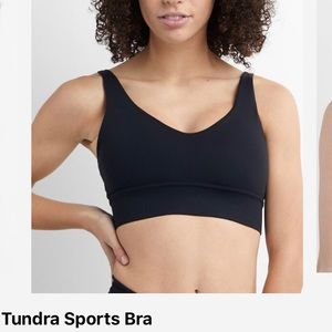 SAVVI Sports Bra